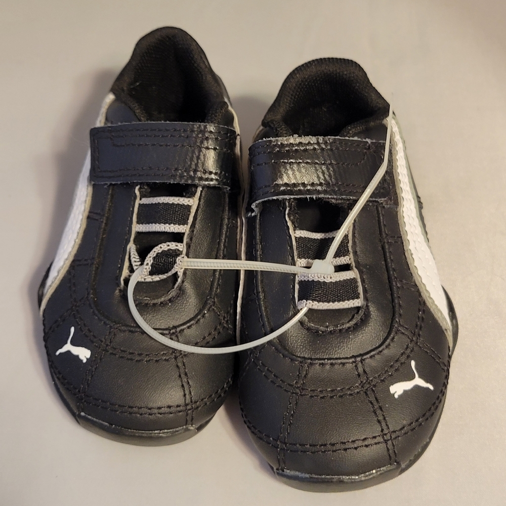 NWT PUMA Unisex Child/Baby 5M Shoes